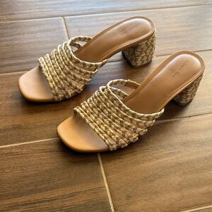 Universal Thread Tan Woven Mules